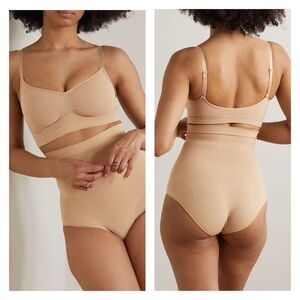 NWOT Skims Seamless Sculpt Bralette - Ochre Tan Nude Small Medium